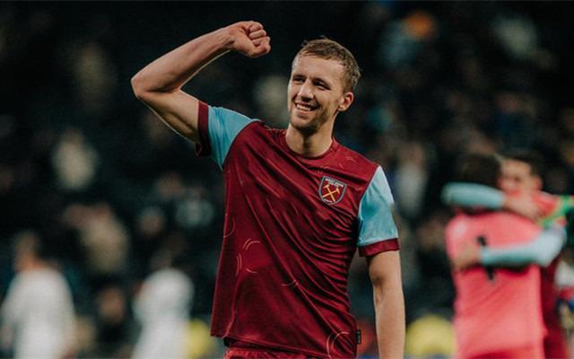 西汉姆内部会议纪要流出：冲刺阶段状态回暖，CBA常规赛使命明确，纪律约束更严格(热刺对西汉姆联)