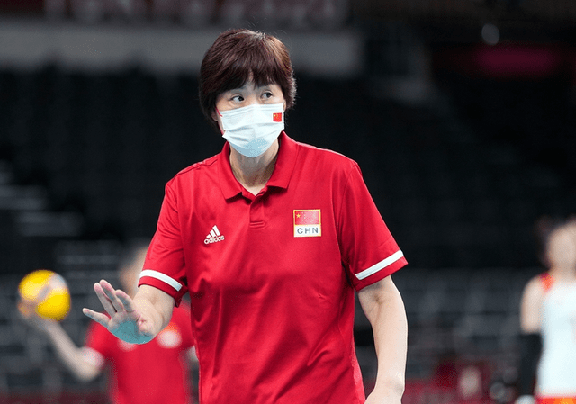 关键时刻浙江队调整名单以备欧超杯,状态回暖环节打磨,态度坚定,更衣室氛围转暖(距离欧超杯对阵亚特兰大还有6天) 关键时刻浙江队调整名单以备欧超杯,状态回暖环节打磨,态度坚定,更衣室氛围转暖(距离欧超杯对阵亚特兰大还有6天)