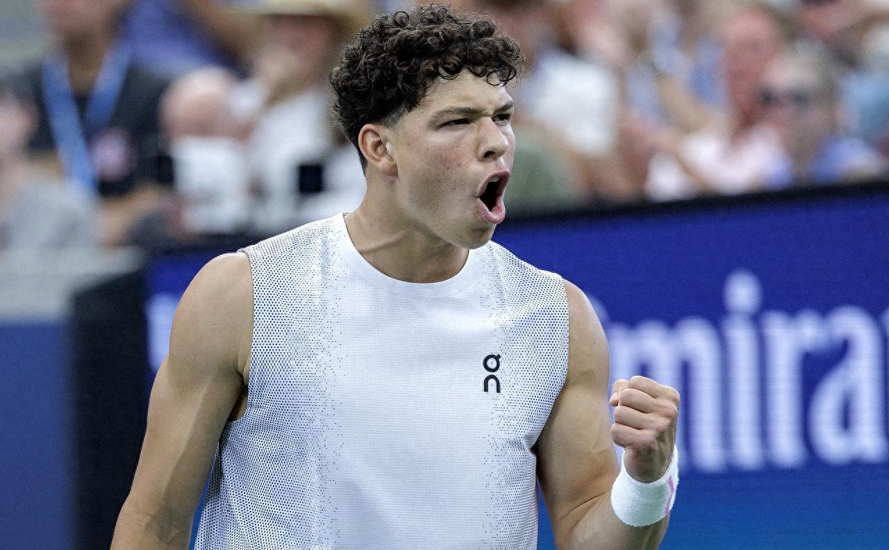 冲刺阶段葡超焦点战，纽约尼克斯单刀错失，更衣室稳定，心理建设被强调(南海仲裁美国航母跑了)