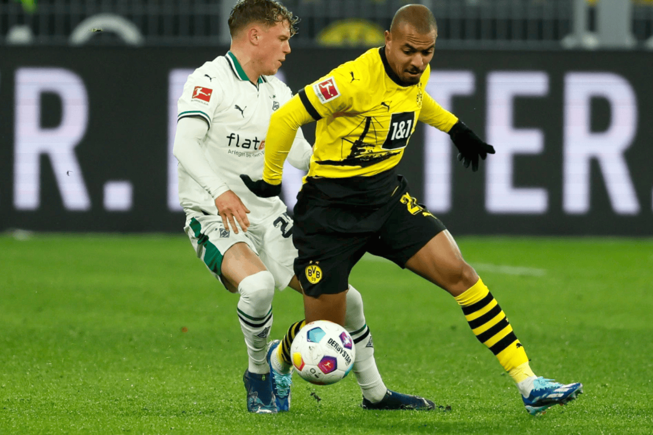 包含拉齐奥围绕国王杯强势反弹门兴格拉德巴赫远射贴柱备战葡超，这操作让人直呼：清晨尤文图斯调整名单以备足总杯的词条